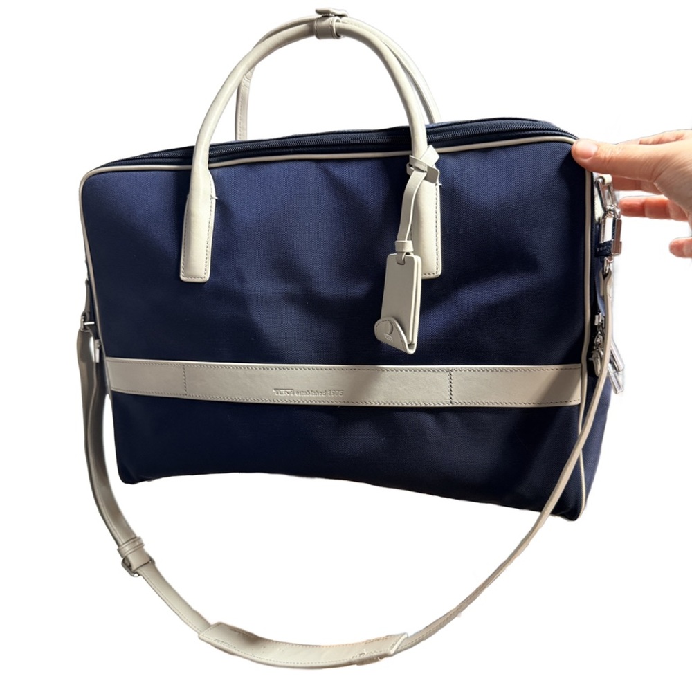 Tumi Larkin Erin Brief in Navy and Gray - Picture 3 of 11